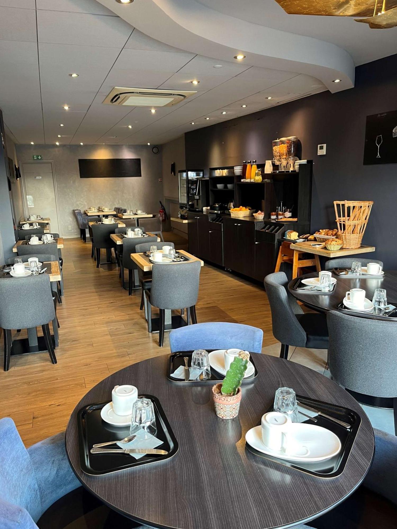 Logis Hôtel.com Restaurant l'Ardoise Bédée Extérieur photo