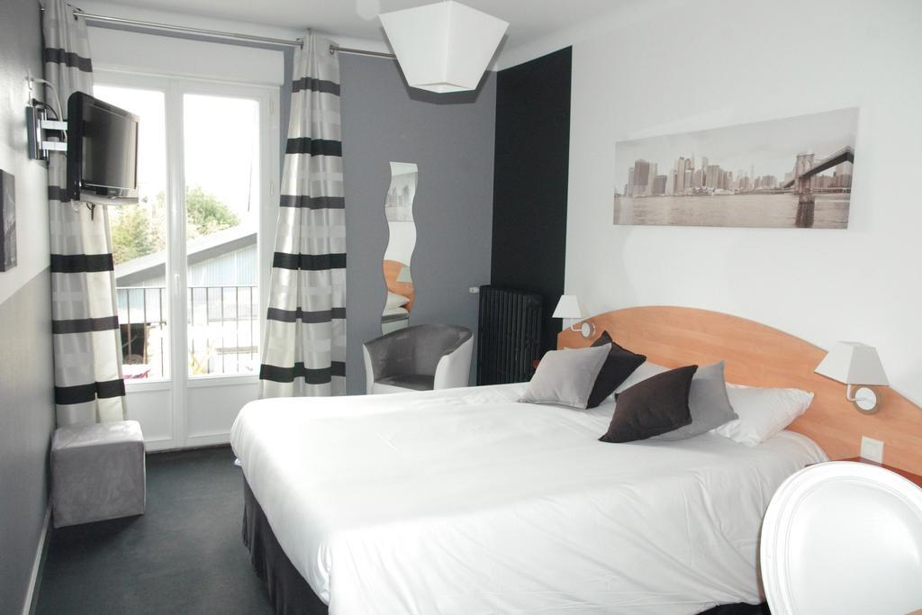 Logis Hôtel.com Restaurant l'Ardoise Bédée Chambre photo